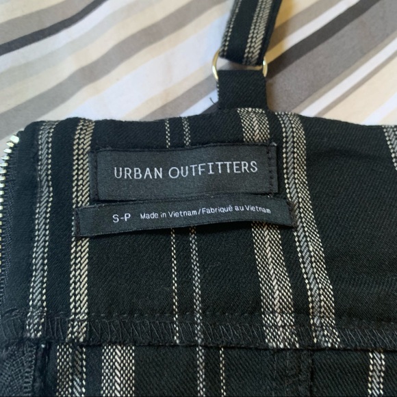 UO Luna Straight Neck Cami - Picture 4 of 8